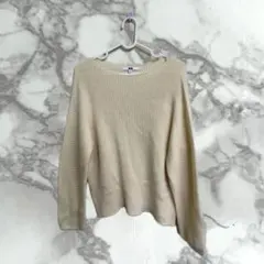 UNIQLO イエロー ニット