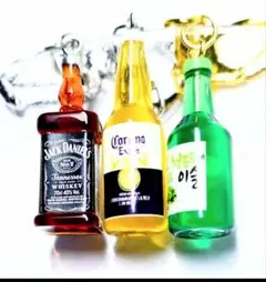 【コロナビール】チャミスル　ジャックダニエル ウイスキー　キーホルダー　S699