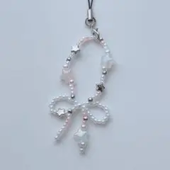 ㉘ ビーズキーホルダー ストラップ ハンドメイド リボン 白 ピンク