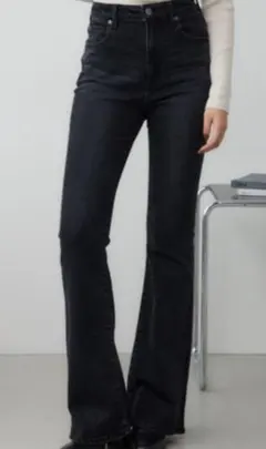 【新品タグ付き】AZUL BY MOUSSY フレアデニム