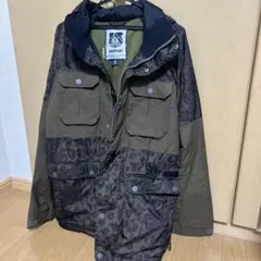 BURTON マウンテンパーカー カモフラージュ柄 Mサイズ - メルカリ