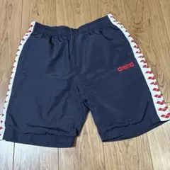 arena ネイビー ショートパンツ Lサイズのサムネイル