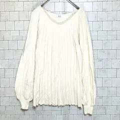 アーヴェヴェリブ編み Vネック 長袖セーター Sサイズ　シンプル　人気ブランド
