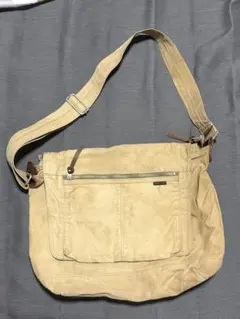 Item thumbnail for item e2ae5f76-4375-4a8f-906f-4402694cc431