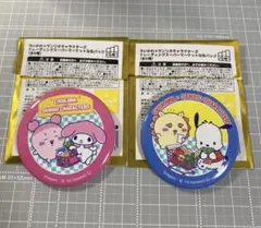 ちいかわ　サンリオ　スーパーマーケットな缶バッジ　カニちゃん&シーサー