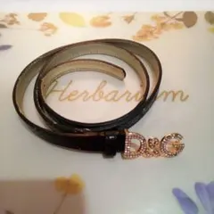 ドルガバ 細ベルト D&Gロゴ ゴールドバックル ロゴラインストーン