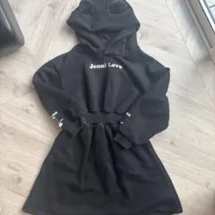 Jenni Love 黒いフード付きワンピース