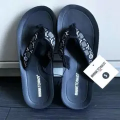 ● MINNETONKA ミネトンカ ビーチサンダル ブラック 22cmのサムネイル