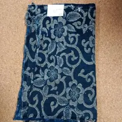 古布　型染め1幅　菊花２種に唐草　美品　アート　パッチワーク　リメイク　創作材料　手織り木綿 古布 型染め1幅 菊花２種に唐草 美品 アート パッチワーク リメイク