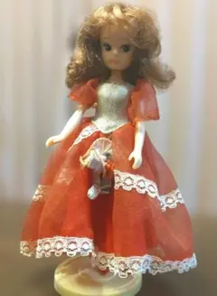 20年以上前=リカちゃん赤ドレス 20年以上前=リカちゃん赤ドレス - メルカリ