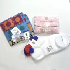 ジバンシーのティッシュケース＆バレンシアガの女性用靴下＆JMAのタオルハンカチのサムネイル