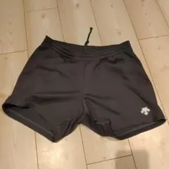 最終値下げDESCENTEバレーボール用パンツ - メルカリ