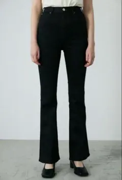 MOUSSY HW Rebirth FLARE 23インチ