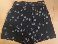 ZARA BASIC 花柄ショートパンツ XS 黒