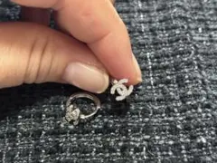 CHANEL ノベルティ ピアス
