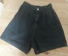 Honeys　ブラックショートパンツ Sサイズ