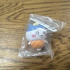 ちいかわ くら寿司 ビッくらポン ハチワレ