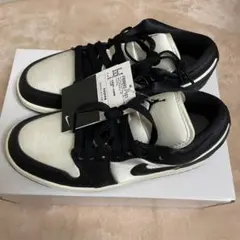 NIKE  AIR JORDAN 1 LOW  ウィメンズ エアジョーダン1ロー