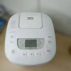 アイリスオーヤマ 炊飯器 5.5合 RC-MEA50-W 2023年製のサムネイル