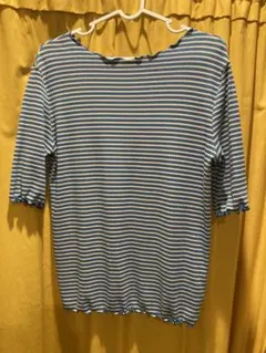 青とベージュのストライプ Tシャツ 五分丈　ローリーズファーム