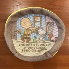 【新品未使用】USJ スヌーピー チャーリーブラウン 洗濯ネット　ポーチ