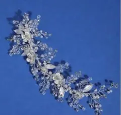 ウェディング　ブライダル　ヘッドドレス 花　モチーフ　ヘアアクセ