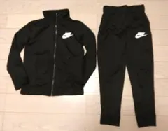 ほぼ新品 NIKE/ナイキ　ジャージセットアップ　XSブラック　120 130