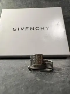 Givenchyリング20号前後