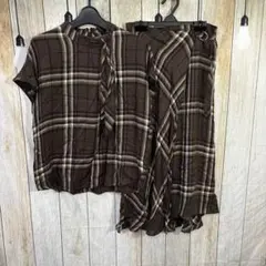 ストロベリーフィールズ　ワンピース風セットアップ