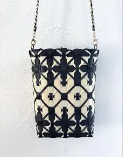 PPバンドバック、プラカゴ、ショルダーバック、かごバッグ　黒×ベージュ