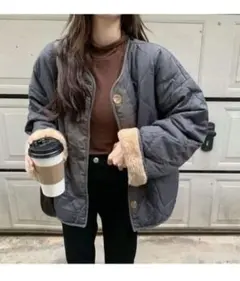 リバーシブル ボア　キルティングジャケット 　ネイビー× ベージュ　Lサイズ