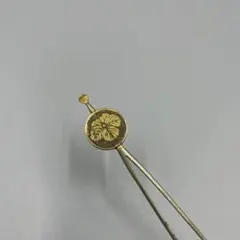 ０５８　金属　金色の花模様かんざし