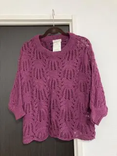 お値下げ　アースミュージック　新品透かし柄ニット