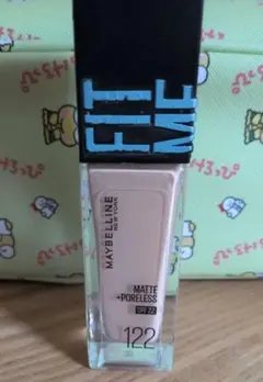 メイベリン フィットミーリキッドファンデーションR122