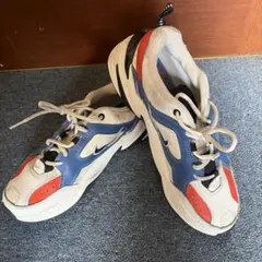 nike m2k teknoスニーカーのホワイトブラックチームオレンジブルー