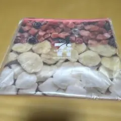 セブンイレブン スムージーフラットポーチのサムネイル