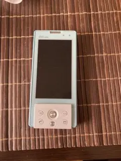au／SA001のサムネイル