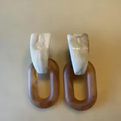 Item thumbnail for item b387988d-e181-4431-9fd3-ec7f47395633