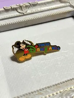 【東京ディズニーランド】ミッキーマウス　ピンバッチ　ヴィンテージ