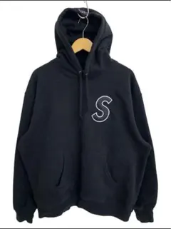 Supremeパーカーのサムネイル