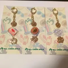 n*♡様 ポップアップ　ランドマーク　ランダムチャーム　MGA ３個セット