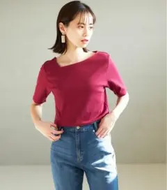 リブアシメネックTシャツ