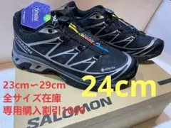 xt-6 スニーカー