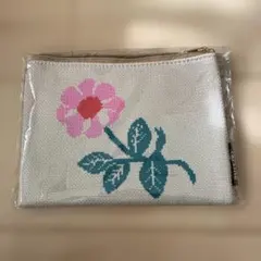 Tartineの2026年バレンタイン限定 ニットポーチ