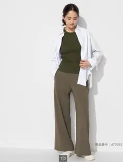 ユニクロ　クレープジャージーストレートパンツ　カーキ　M