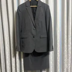 ユニクロ　スーツ　グレー　Lサイズ