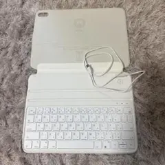 【美品】iPad用　キーボード付きケース　白　ホワイト