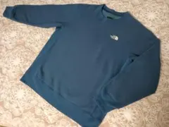 ノースフェイス　裏起毛スウェット　スモールロゴ　クルーネック　ゴールドウイン