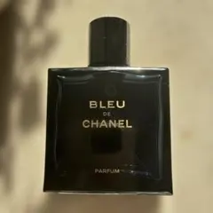 Bleu de Chanel perfume 香水　シャネル
