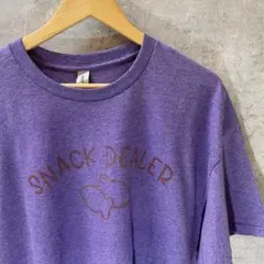 アメリカ古着 GILDAN パープル Tシャツ XL SNACK DEALER